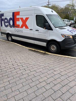 FedEx Office Print & Ship Center