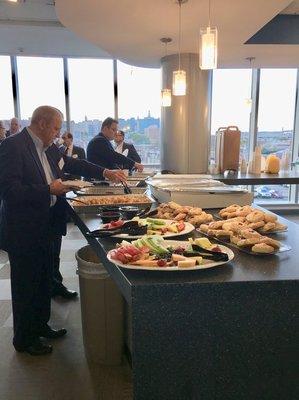 Fantastic full breakfast spread.