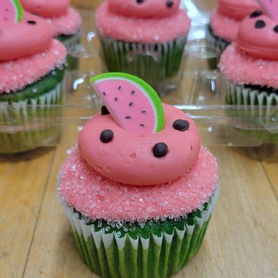 Fun and delicious cupcake of the month!