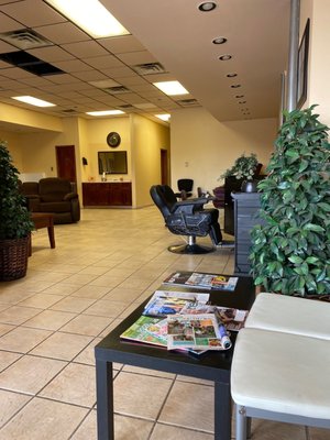 Waiting / Nail area