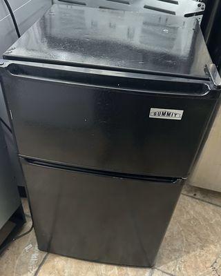 Small refrigerator