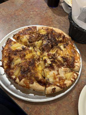 Hawaiian Pizza with added grilled chicken