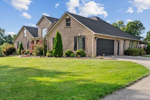 Iroquois Trail- This house was listed in Sept 2023.  It sold in 3 days, with multiple offers.