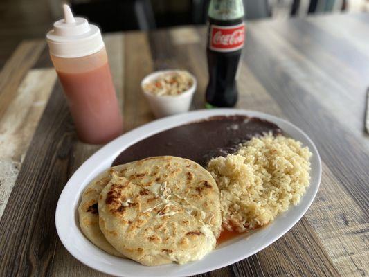 Las Palmas Pupuseria & Carniceria