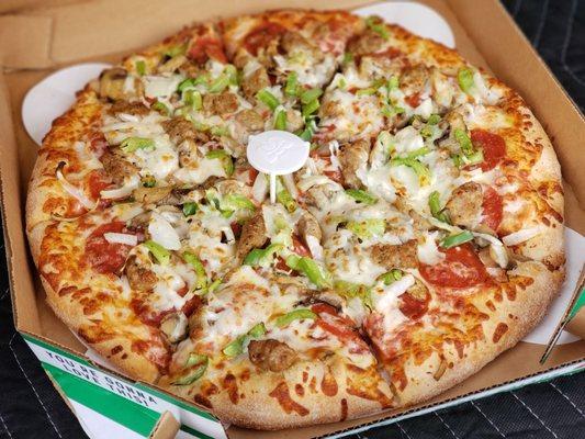 Deluxe Pizza ($15.99)