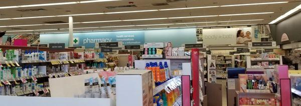 Poor store with excellent pharmacist