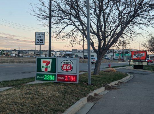 This location offers Phillips66 gas.