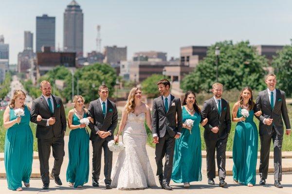 downtown des moines iowa wedding photographers