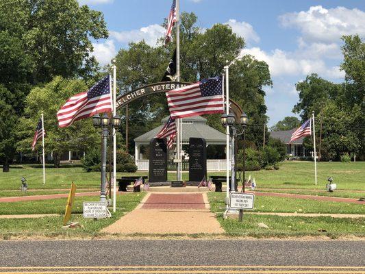 Small veterans Memorial located along 3049 in Belcher. A park is located close by.