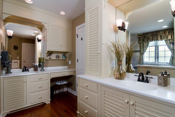 Add more storage, usability, and comfort to your master bathroom with custom cabinetry by Cedars Woodworking.