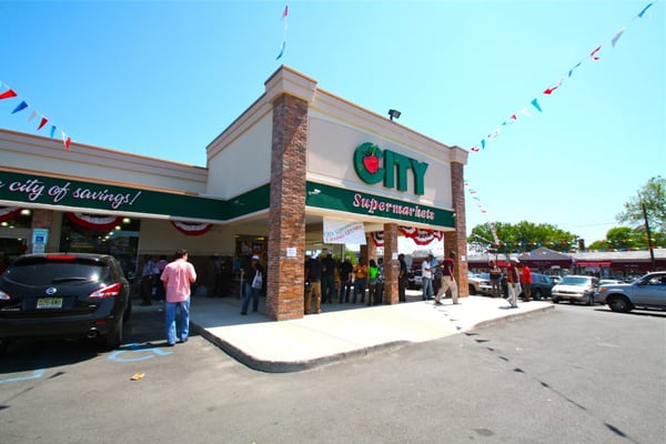 City Supermarket Storefront