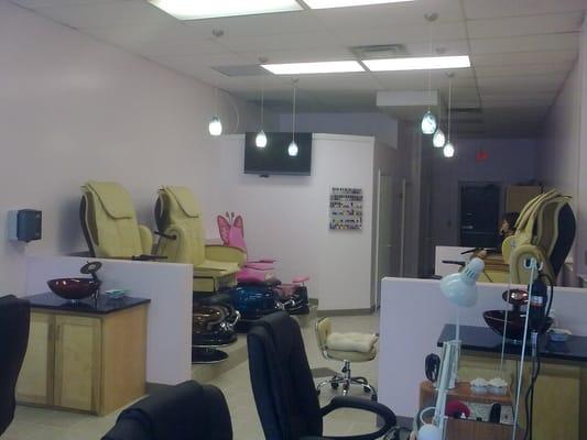 City Nails Salon