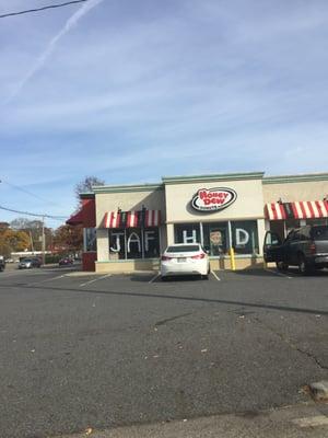 Mansfield Honey Dew Donuts -- 99 Copeland Drive, Mansfield           Storefront