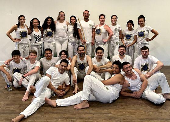 Benção capoeira school