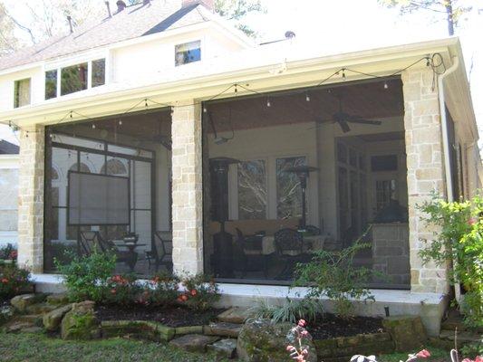 Kingwood-Retractable screen