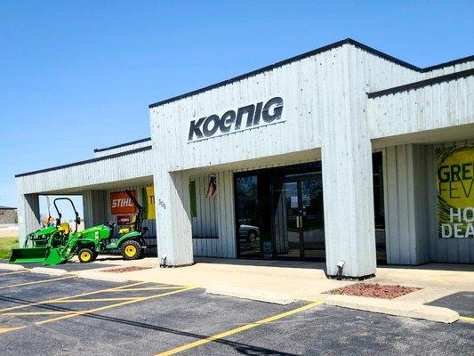 Koenig Equipment | Botkins, OH | John Deere Dealer | Compact Tractors | Tractor Packages