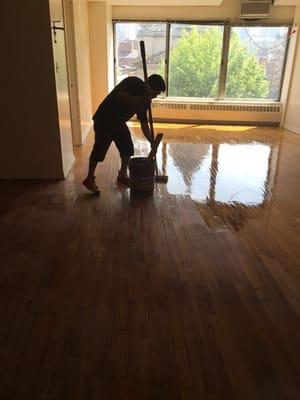 Finishing flooring