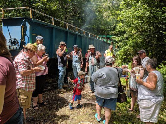 Zanesville & Western Scenic Railroad