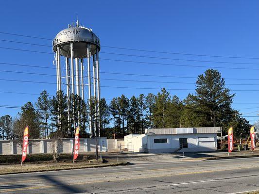 Milledgeville Self Storage entrance.