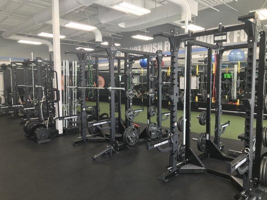 Our multi-purpose squat racks allow for an almost endless variety of exercises.