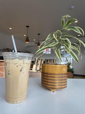 Iced White Chocolate Mocha w/table decor