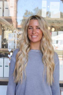 Golden blonde and two rows of extensions.