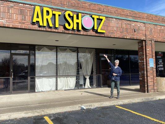 Art Shotz, now open!