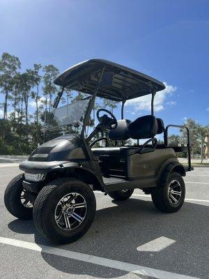 Club Car precedent  came in for some upgrades . ECOBATTERY LITHIUM conversion.