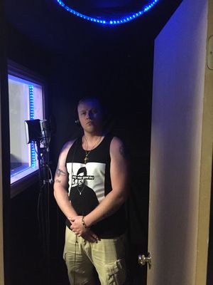 Kirk working on his track with E-40