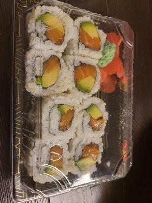 Salmon avocado roll