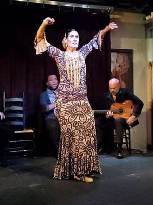 Calo Gitano Flamenco Dance Company