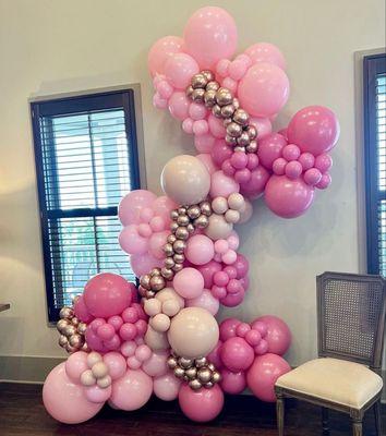 Organic Balloon Garland