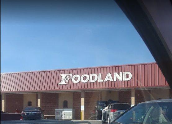 Tuscumbia Foodland Storefront, grocery store in Tuscumbia, AL