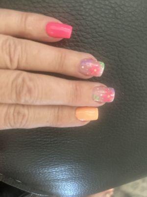 Flower nails