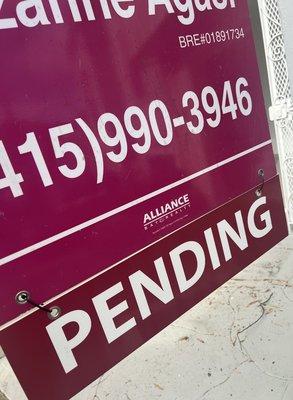 Pending sale real estate sign