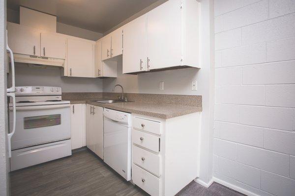 Covington Square Apartments Kitchen