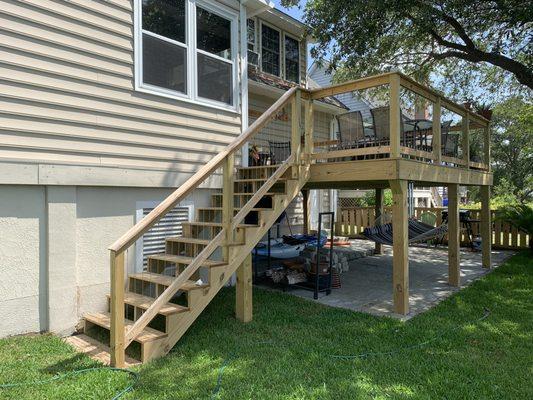 New deck and under deck bluestone paver patio