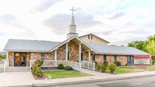 Desert Ridge Baptist Church