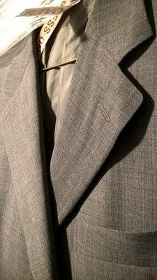 As returned after "re-do".  Tip of lapel turned under, notice pucker in lapel itself.