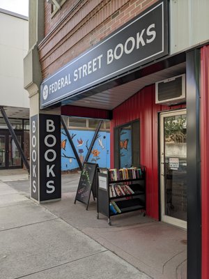 Federal Street Books, Greenfield