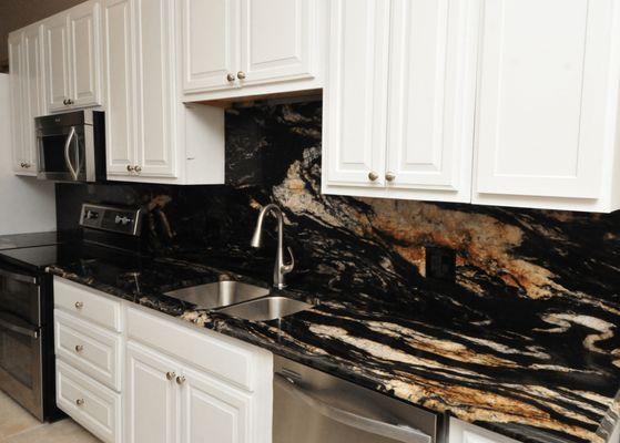 Granite with Full Wall splash