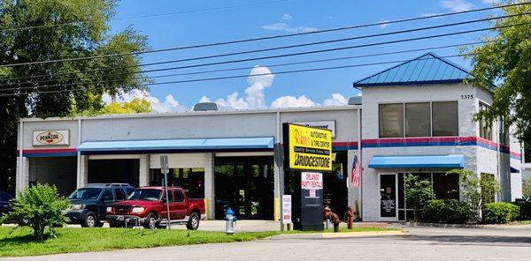 Riker's Automotive & Tire