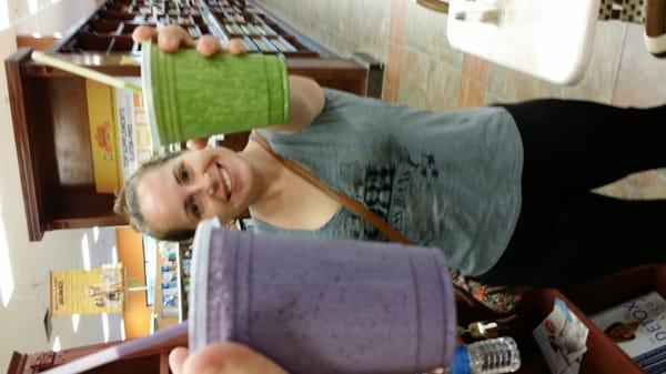 Super Smoothie on the left and Green Sunshine on the right!