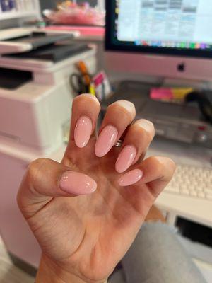 nails