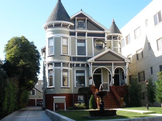 Restoration of an old victorian house