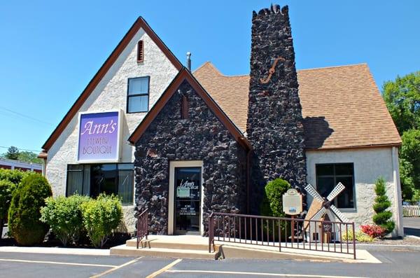 Ann's Eyewear Boutique located in the heart of Twin Falls, Idaho.