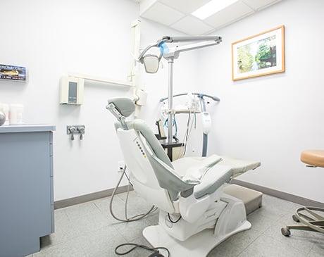 Dr. Brisman, DMD's patient room.