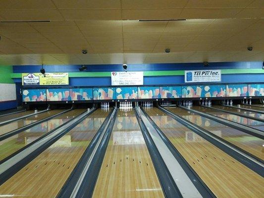 All alone at the lanes on an afternoon .