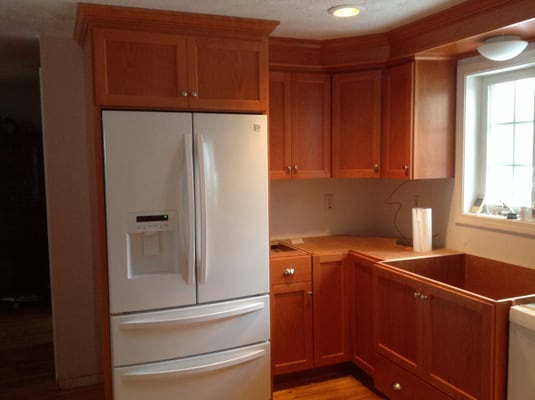 Beautiful cabinets from northeast woodworking, now all I need is my granite to get finished...