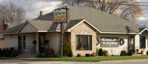 Kowalski Flowers & Gifts 226 Oriskany Blvd. Whitesboro Hand-made & Hand-delivered since 1983